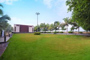 MOON LIGHT – A PARTY LAWN IN LATUR